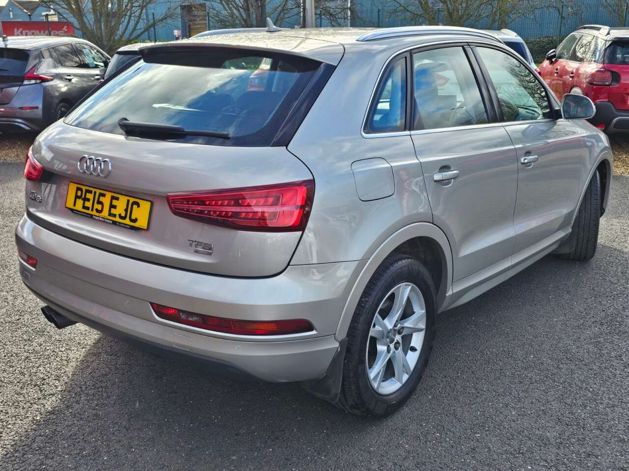 2015 AUDI Q3 2015 AUDI Q3