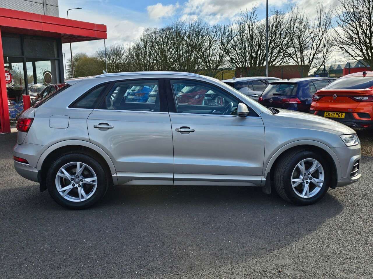 2015 AUDI Q3 2015 AUDI Q3