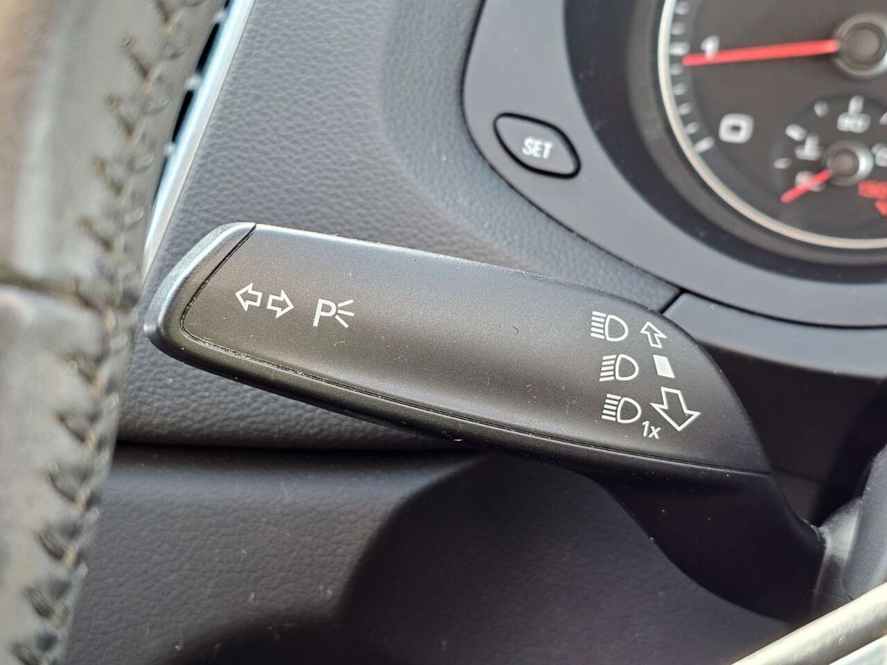 2015 AUDI Q3 2015 AUDI Q3