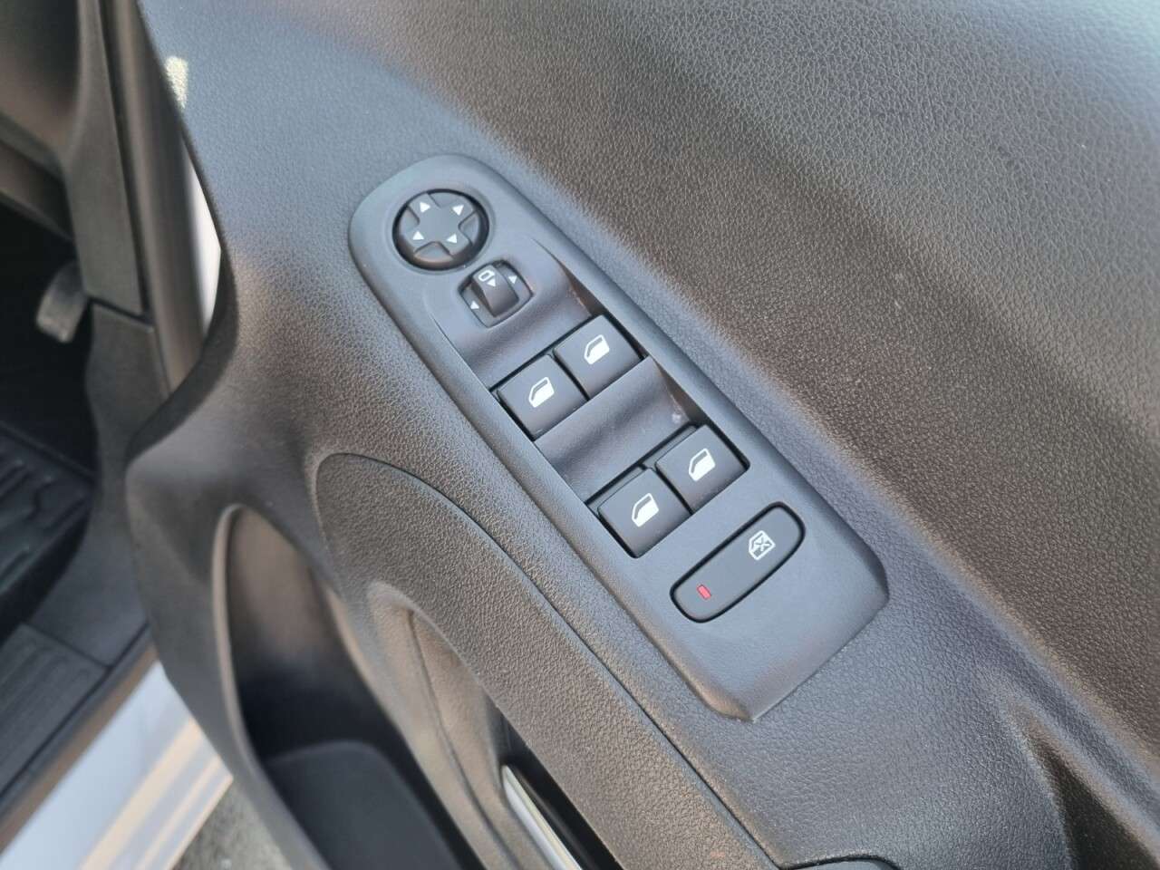 2023 VAUXHALL COMBO LIFE ELECTRIC 2023 VAUXHALL COMBO LIFE ELECTRIC