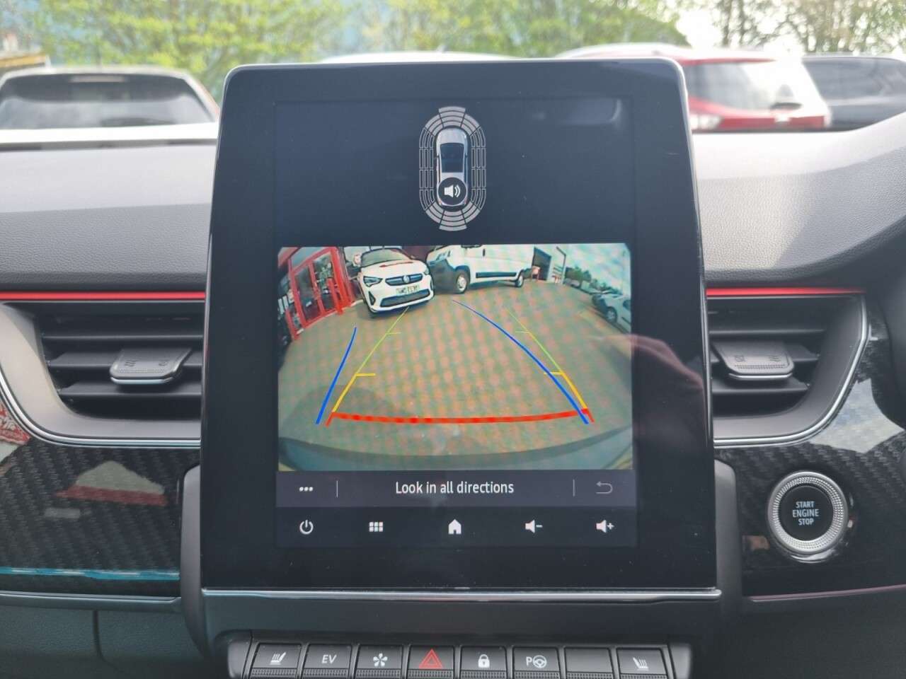 A 2022 RENAULT ARKANA 1.6 E-TECH r.s. line SUV 5dr Petrol Hybrid Auto 2WD Euro 6 (s/s) (145 bhp) A 2022 RENAULT ARKANA 1.6 E-TECH r.s. line SUV 5dr Petrol Hybrid Auto 2WD Euro 6 (s/s) (145 bhp)