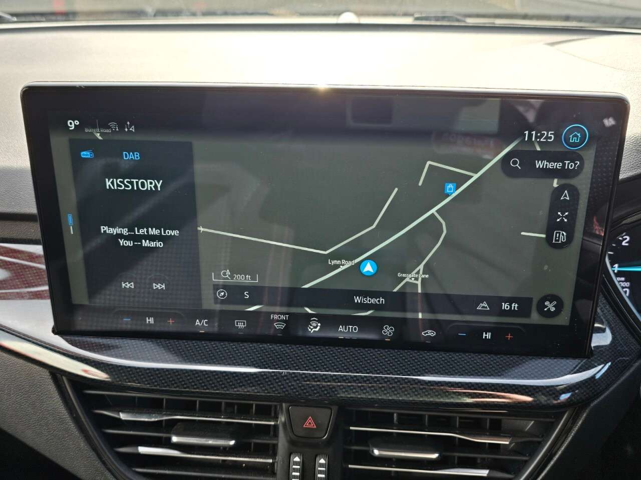 A 2023 FORD FOCUS 1.0T EcoBoost MHEV ST-Line Estate 5dr Petrol Hybrid DCT Euro 6 (s/s) (155 p A 2023 FORD FOCUS 1.0T EcoBoost MHEV ST-Line Estate 5dr Petrol Hybrid DCT Euro 6 (s/s) (155 p