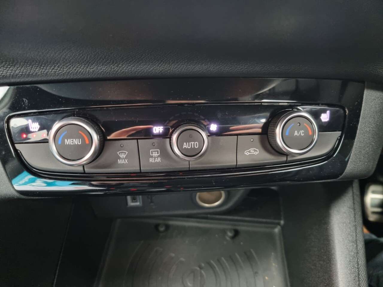 2024 VAUXHALL CORSA 2024 VAUXHALL CORSA