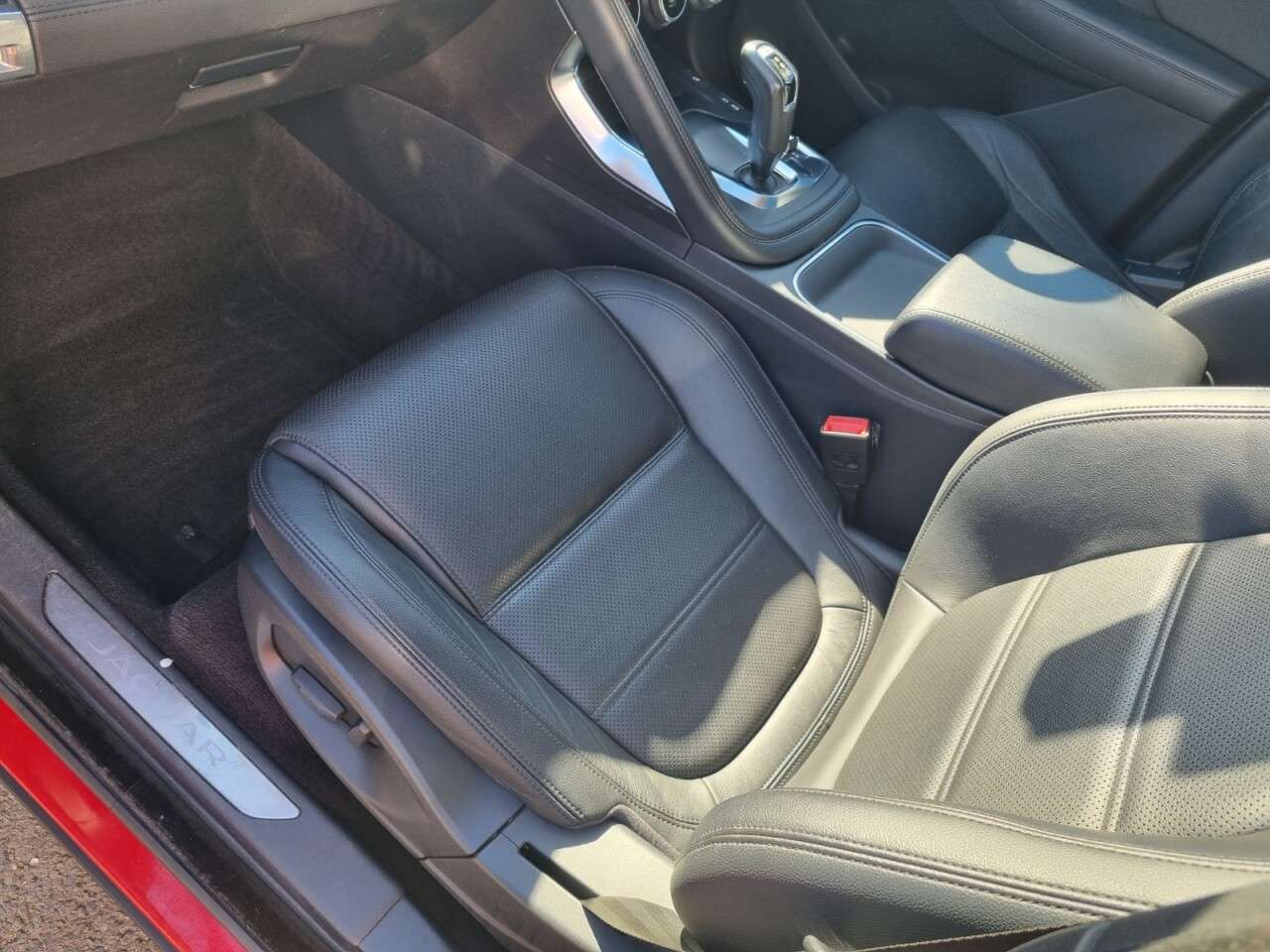 2018 JAGUAR E-PACE 2018 JAGUAR E-PACE