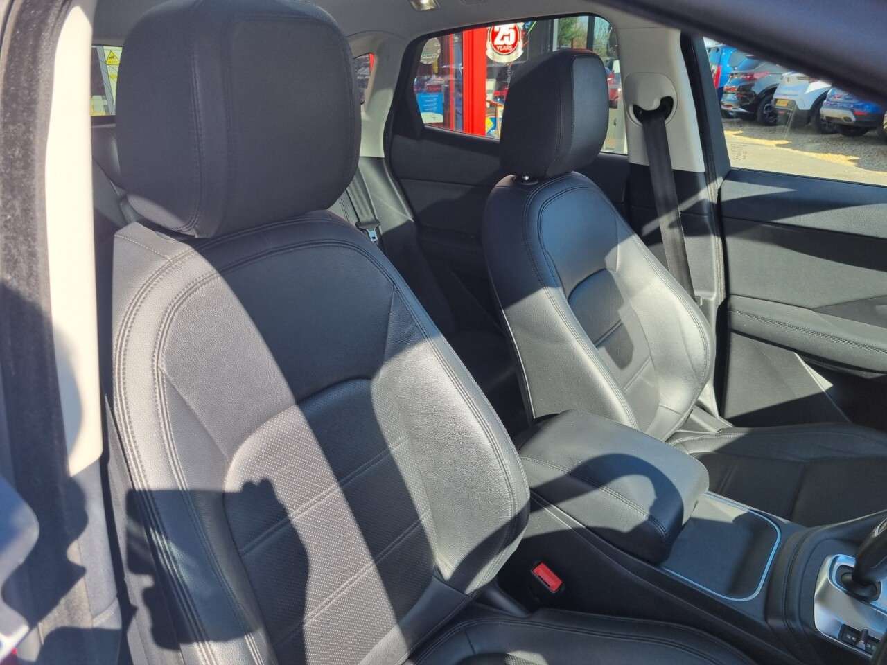 2018 JAGUAR E-PACE 2018 JAGUAR E-PACE