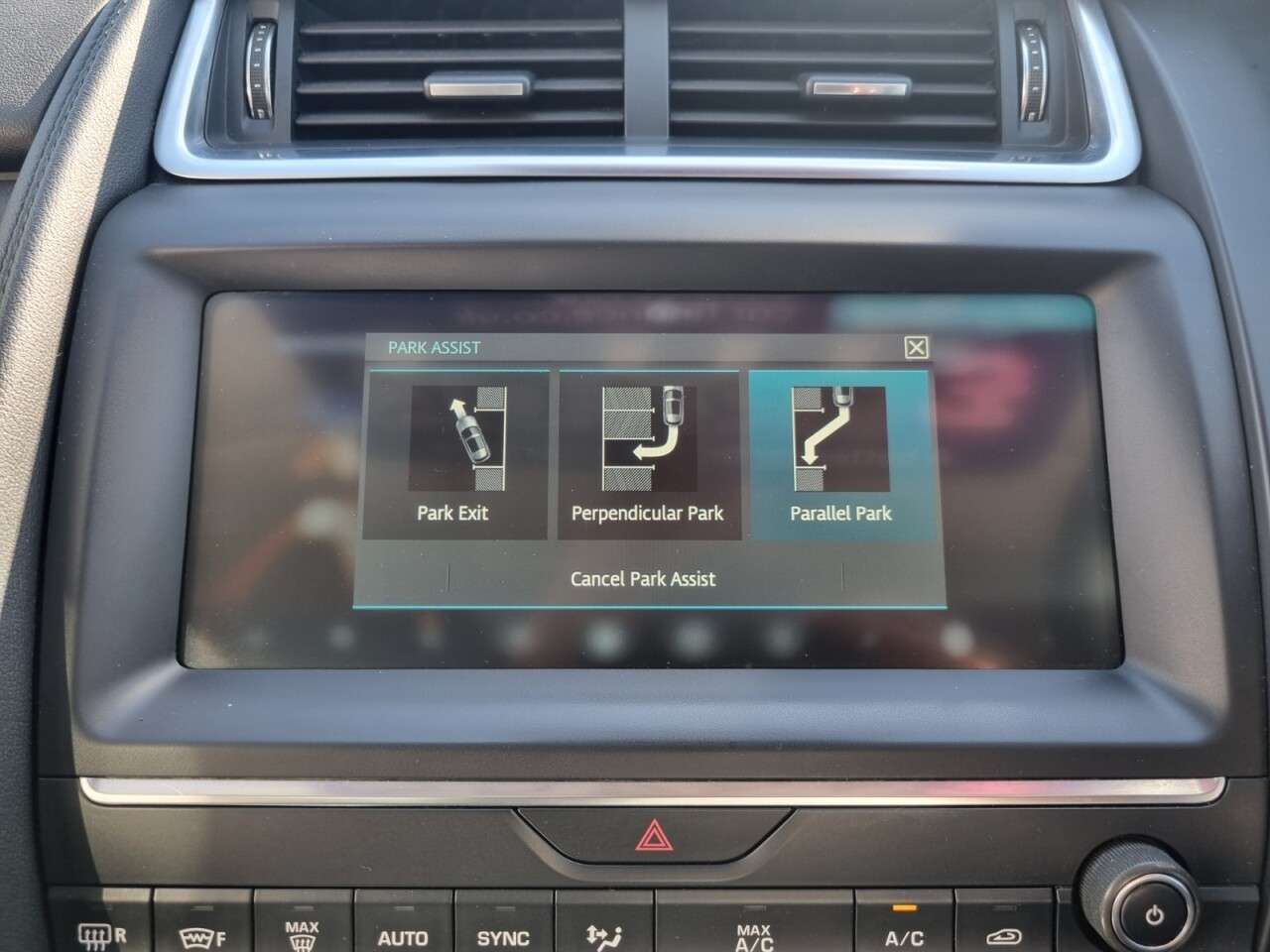 2018 JAGUAR E-PACE 2018 JAGUAR E-PACE