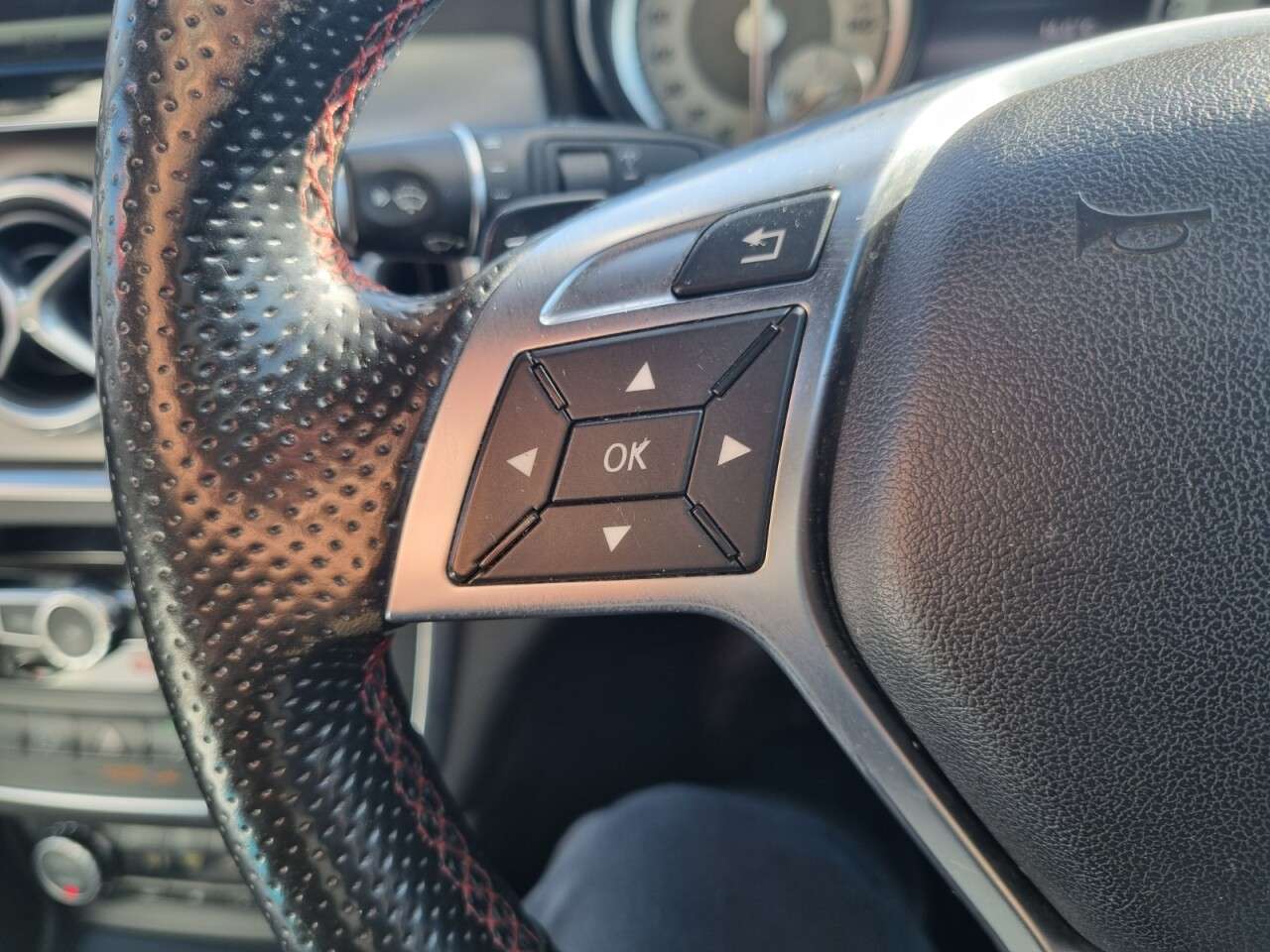 2015 MERCEDES GLA-CLASS 2015 MERCEDES GLA-CLASS