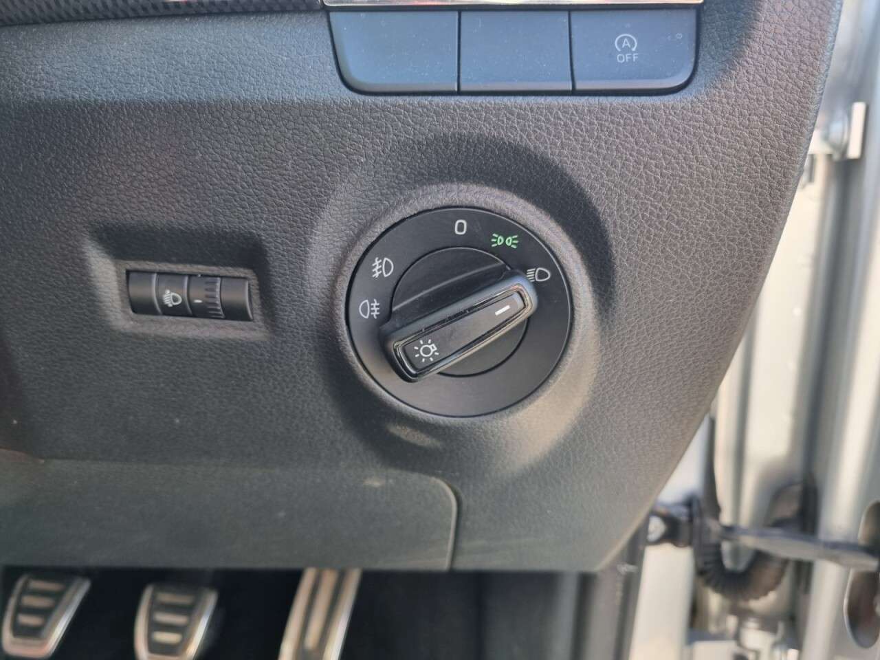 2018 SKODA FABIA 2018 SKODA FABIA