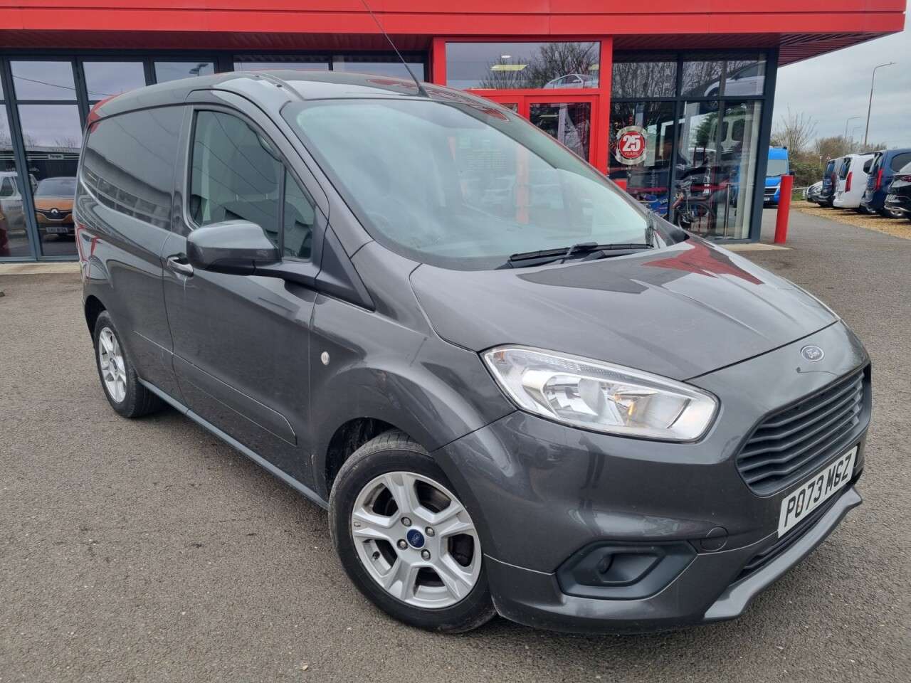A 2023 FORD TRANSIT COURIER 1.0 EcoBoost Limited Panel Van 5dr Petrol Manual L1 Euro 6 (100 ps) A 2023 FORD TRANSIT COURIER 1.0 EcoBoost Limited Panel Van 5dr Petrol Manual L1 Euro 6 (100 ps)