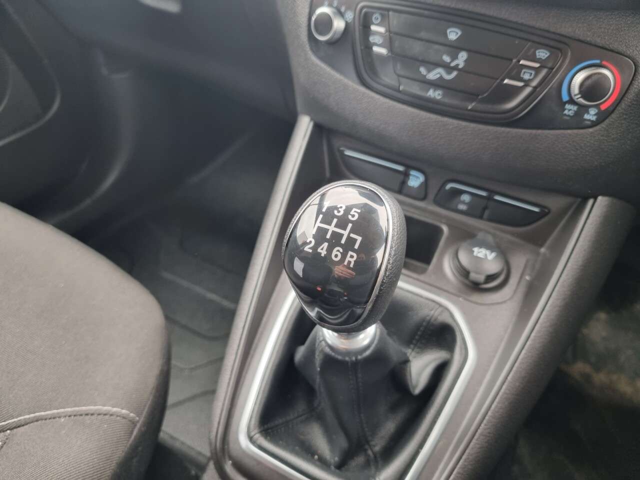 2023 FORD TRANSIT COURIER 2023 FORD TRANSIT COURIER