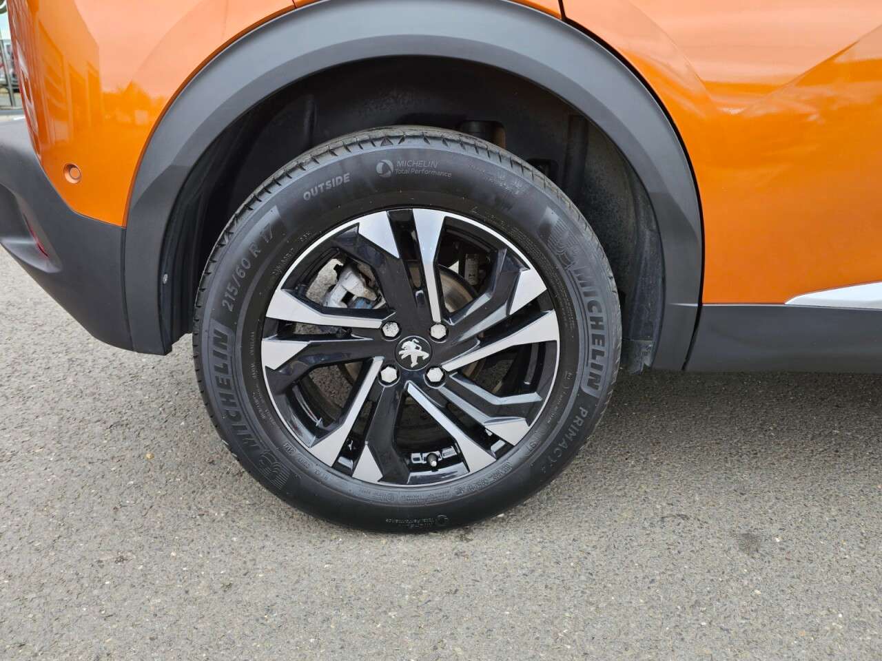 2021 PEUGEOT 2008 2021 PEUGEOT 2008