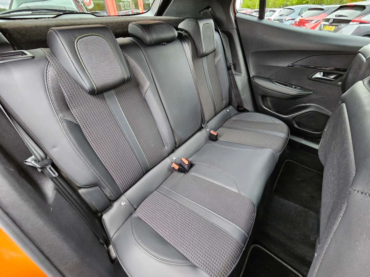 2021 PEUGEOT 2008 2021 PEUGEOT 2008
