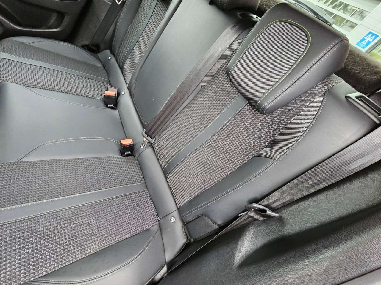 2021 PEUGEOT 2008 2021 PEUGEOT 2008