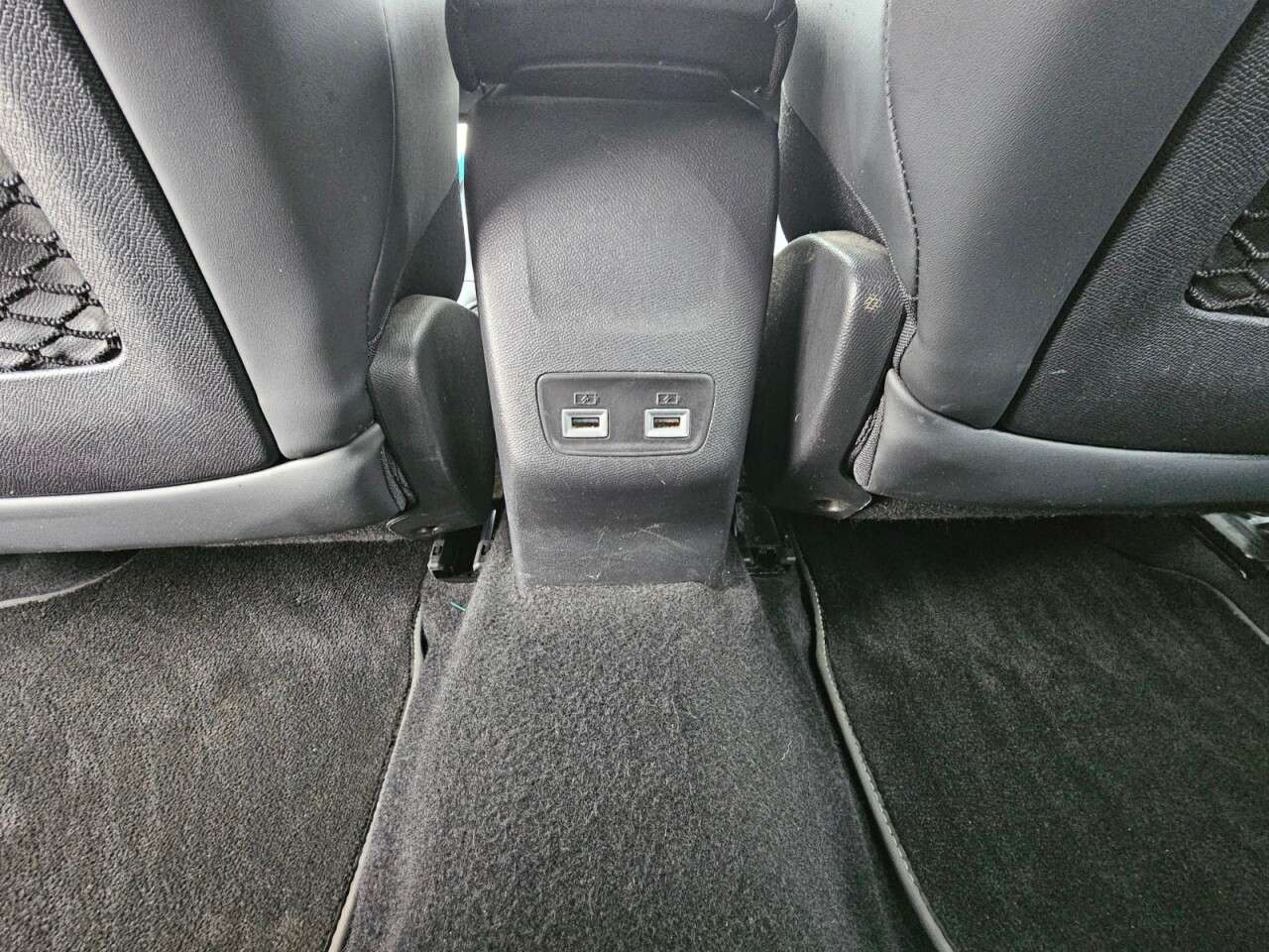 2021 PEUGEOT 2008 2021 PEUGEOT 2008