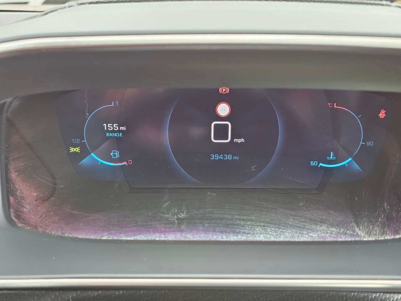 2021 PEUGEOT 2008 2021 PEUGEOT 2008