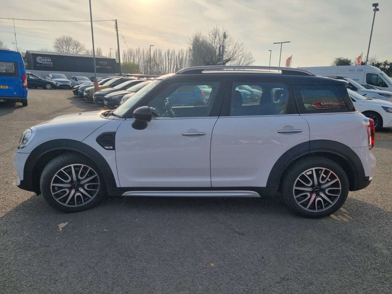 2018 MINI COUNTRYMAN 2018 MINI COUNTRYMAN