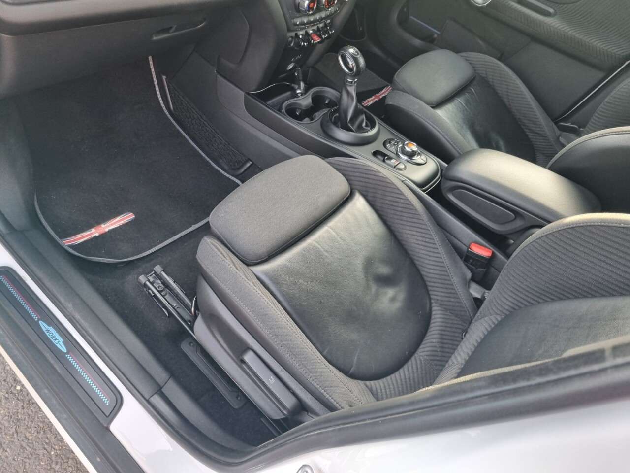 2018 MINI COUNTRYMAN 2018 MINI COUNTRYMAN