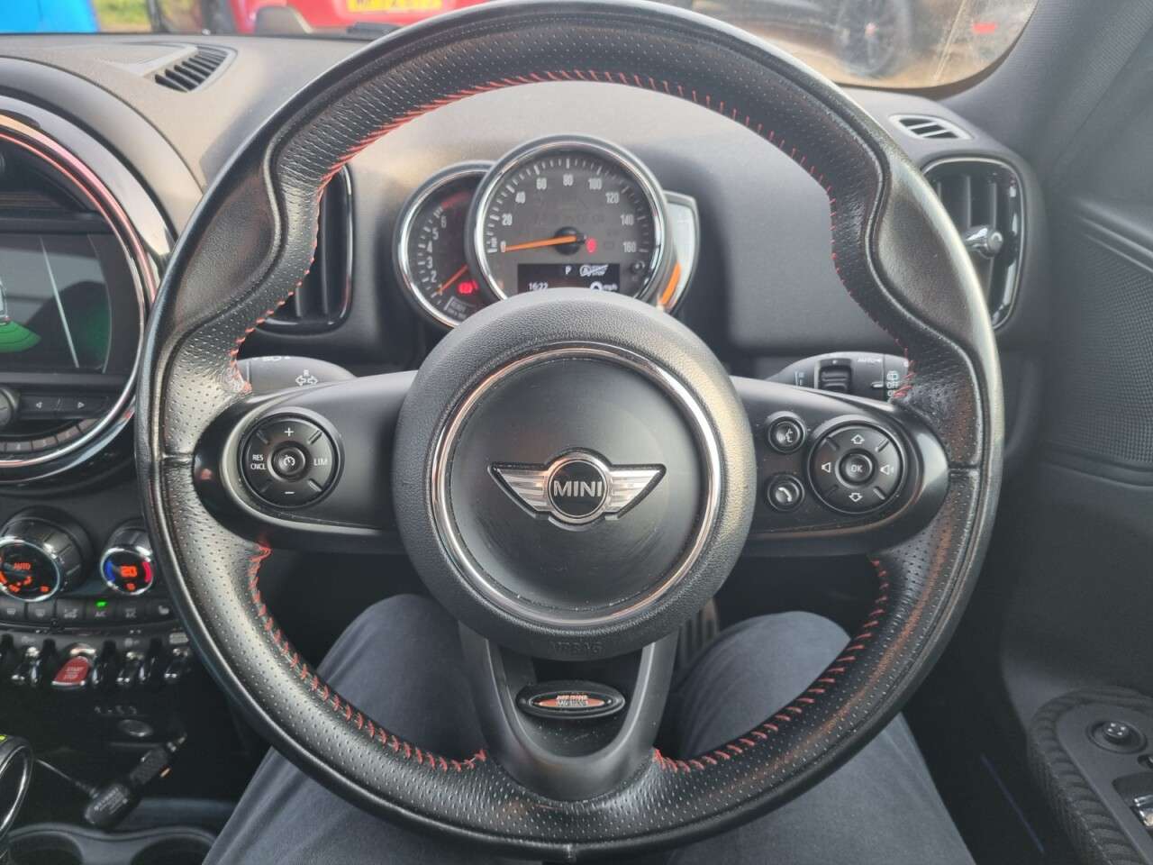 2018 MINI COUNTRYMAN 2018 MINI COUNTRYMAN
