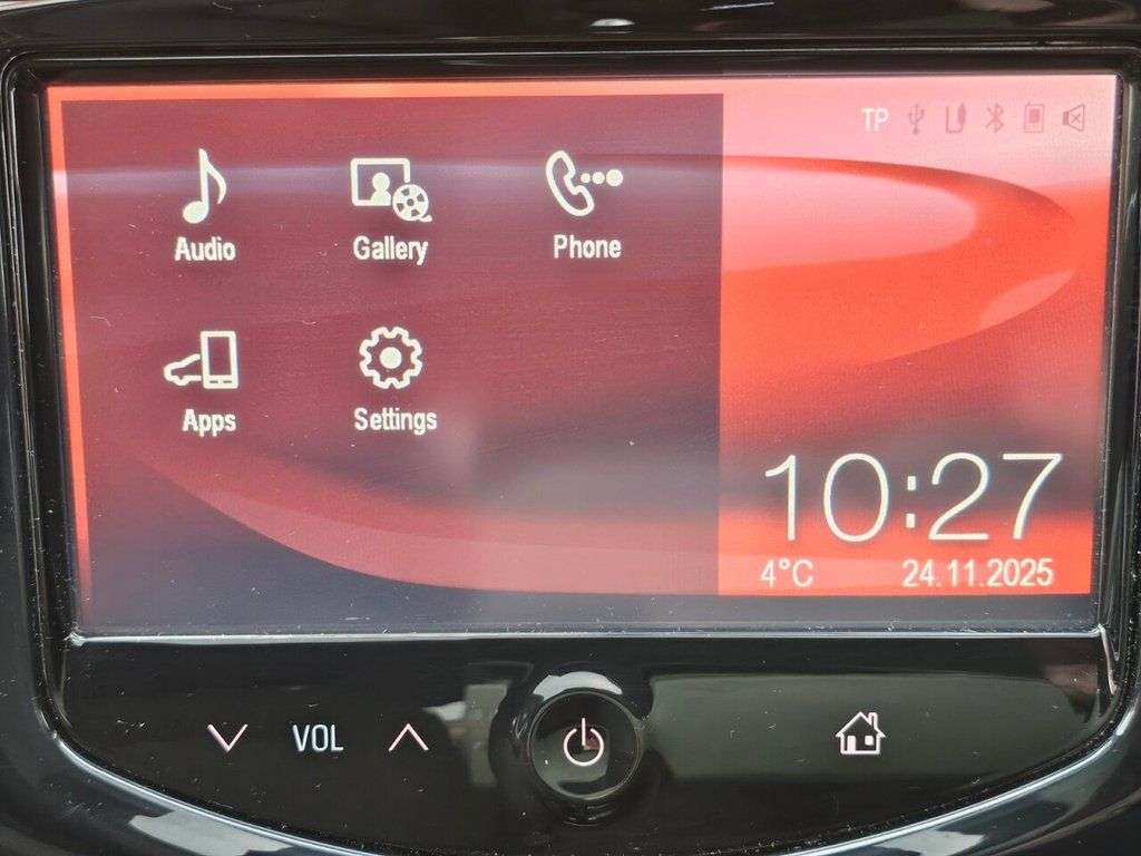 A 2014 VAUXHALL ADAM 1.2 16v JAM Hatchback 3dr Petrol Manual Euro 5 (70 ps) A 2014 VAUXHALL ADAM 1.2 16v JAM Hatchback 3dr Petrol Manual Euro 5 (70 ps)