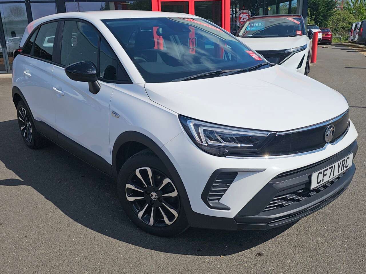 A 2022 VAUXHALL CROSSLAND 1.2 SE Edition SUV 5dr Petrol Manual Euro 6 (s/s) (83 ps) A 2022 VAUXHALL CROSSLAND 1.2 SE Edition SUV 5dr Petrol Manual Euro 6 (s/s) (83 ps)
