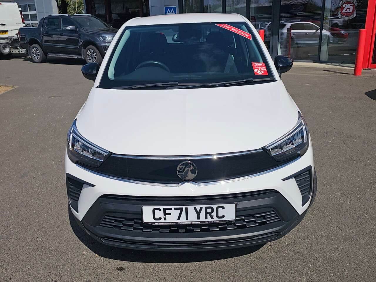 A 2022 VAUXHALL CROSSLAND 1.2 SE Edition SUV 5dr Petrol Manual Euro 6 (s/s) (83 ps) A 2022 VAUXHALL CROSSLAND 1.2 SE Edition SUV 5dr Petrol Manual Euro 6 (s/s) (83 ps)