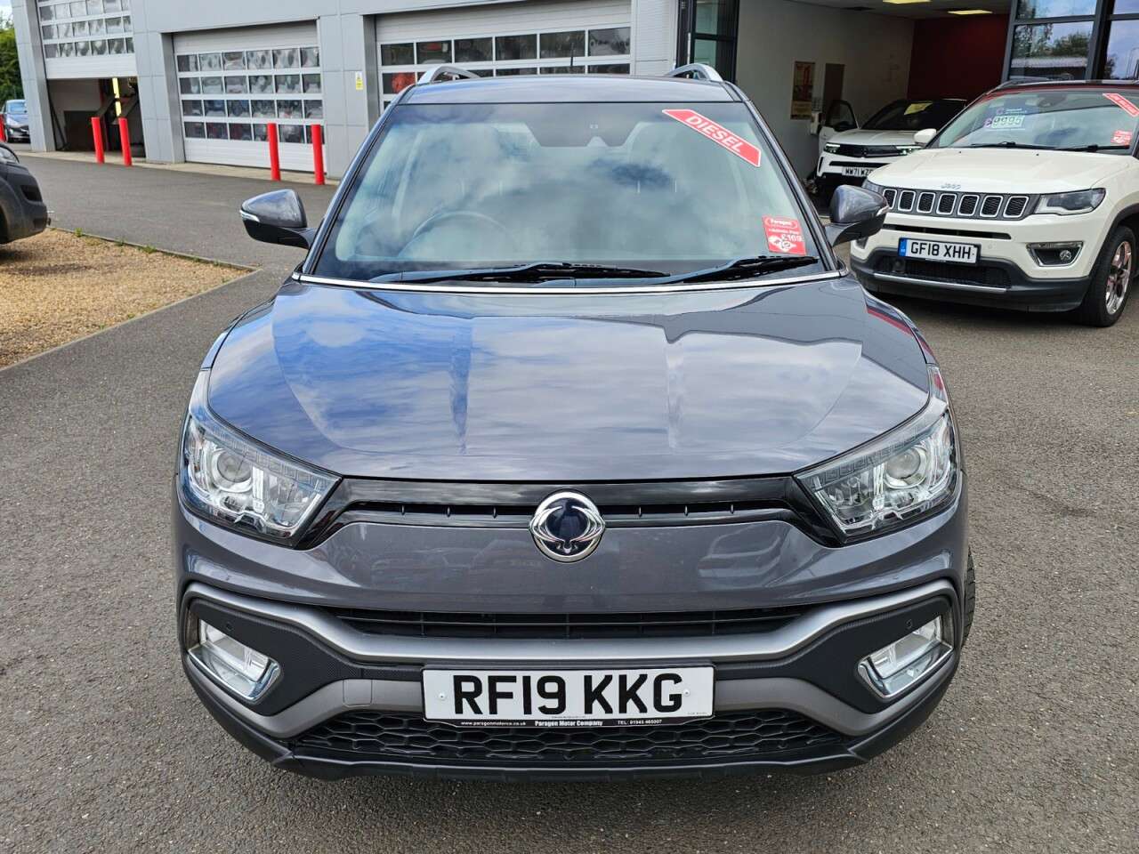 A 2019 SSANGYONG TIVOLI XLV 1.6D Ultimate SUV 5dr Diesel Manual Euro 6 (115 ps) A 2019 SSANGYONG TIVOLI XLV 1.6D Ultimate SUV 5dr Diesel Manual Euro 6 (115 ps)