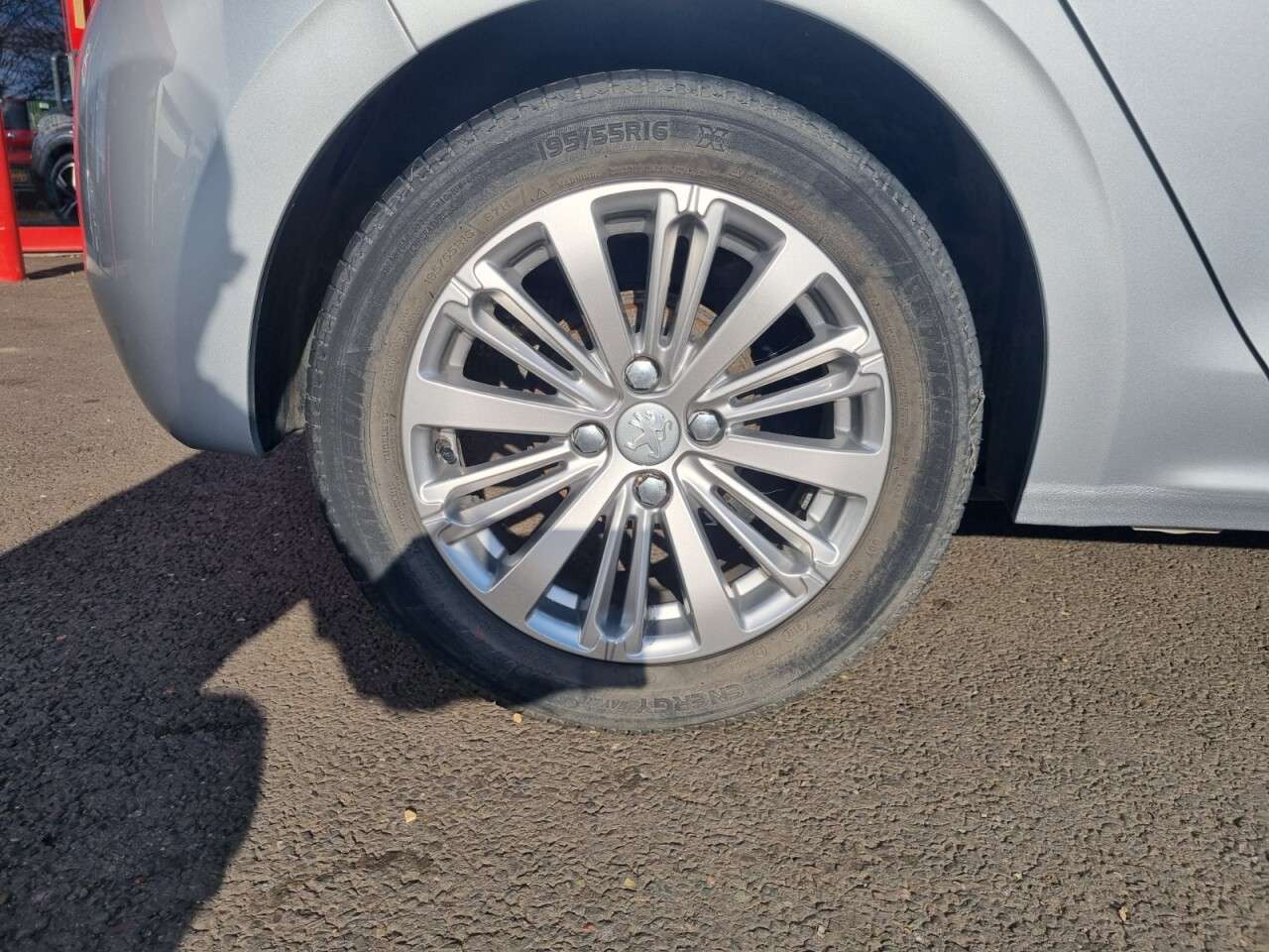 2018 PEUGEOT 208 2018 PEUGEOT 208