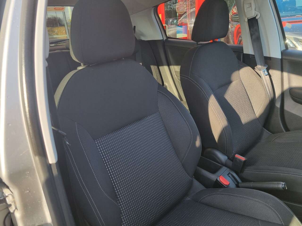 2018 PEUGEOT 208 2018 PEUGEOT 208