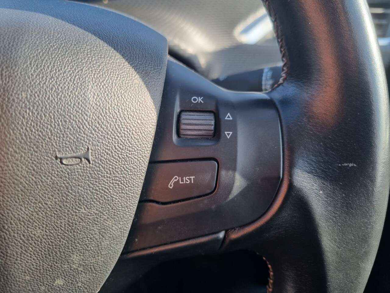 2018 PEUGEOT 208 2018 PEUGEOT 208