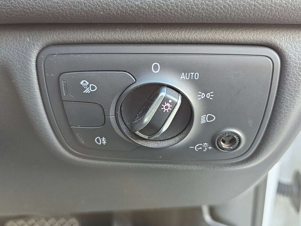 2018 AUDI A6 2018 AUDI A6