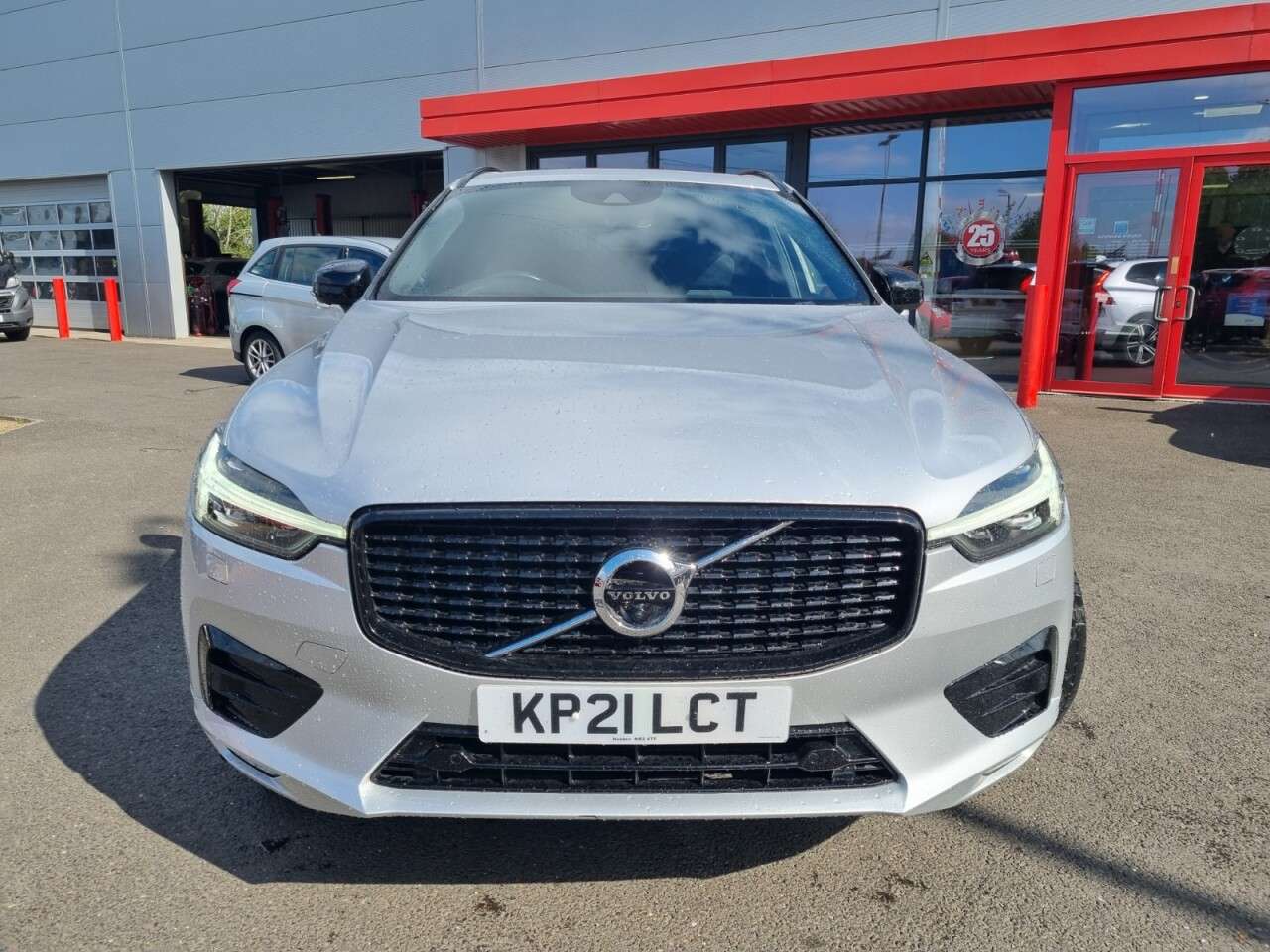 2021 VOLVO XC60 2021 VOLVO XC60