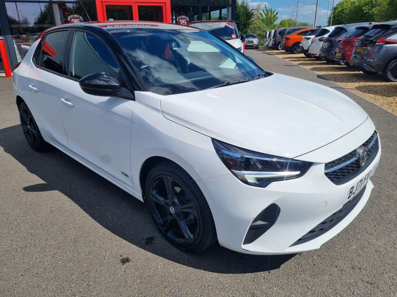 A 2021 VAUXHALL CORSA 1.2 Griffin Hatchback 5dr Petrol Manual Euro 6 (75 ps) A 2021 VAUXHALL CORSA 1.2 Griffin Hatchback 5dr Petrol Manual Euro 6 (75 ps)