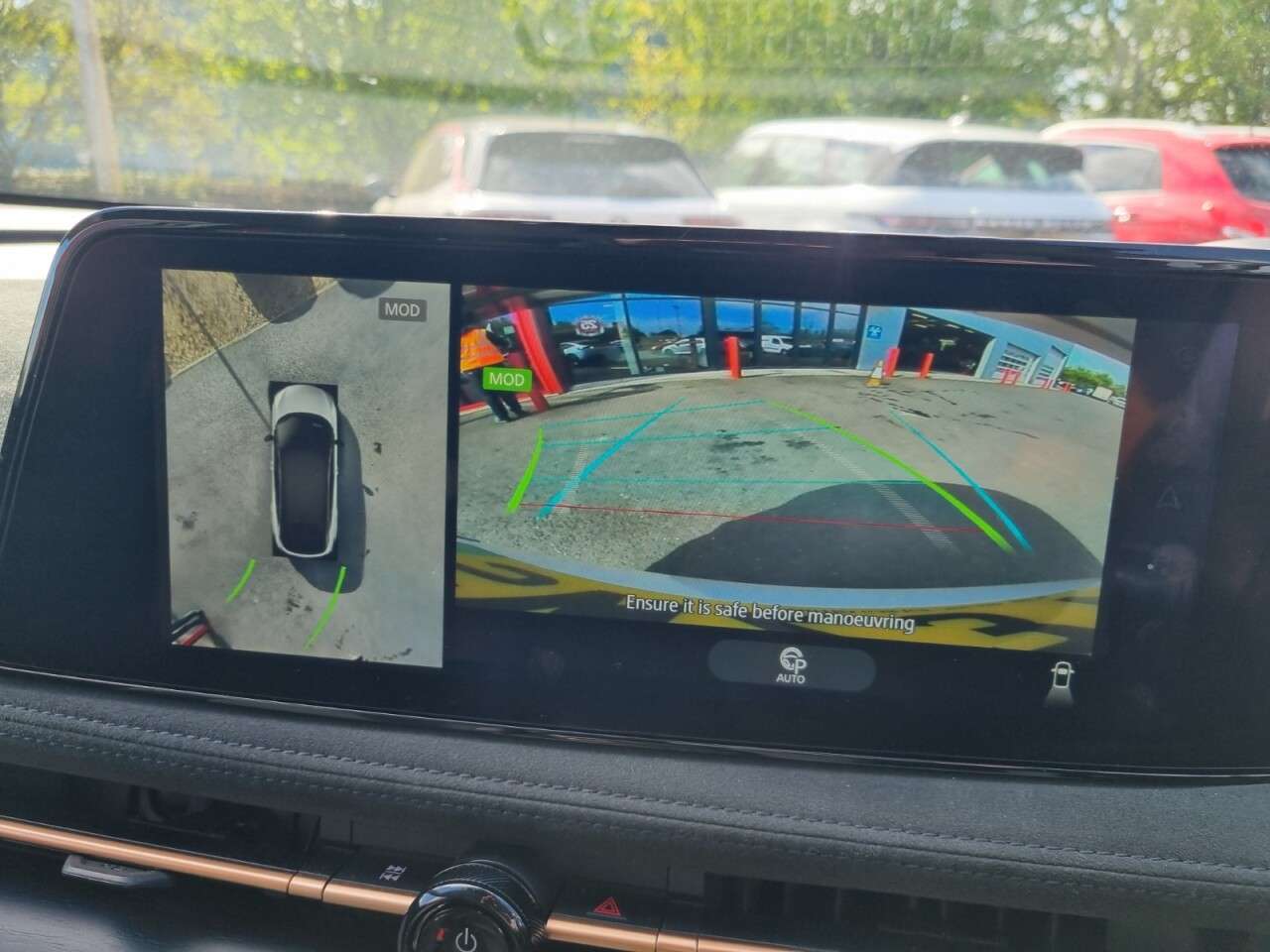 A 2023 NISSAN ARIYA 63kWh Evolve SUV 5dr Electric Auto 7.4kW Charger (217 ps) A 2023 NISSAN ARIYA 63kWh Evolve SUV 5dr Electric Auto 7.4kW Charger (217 ps)