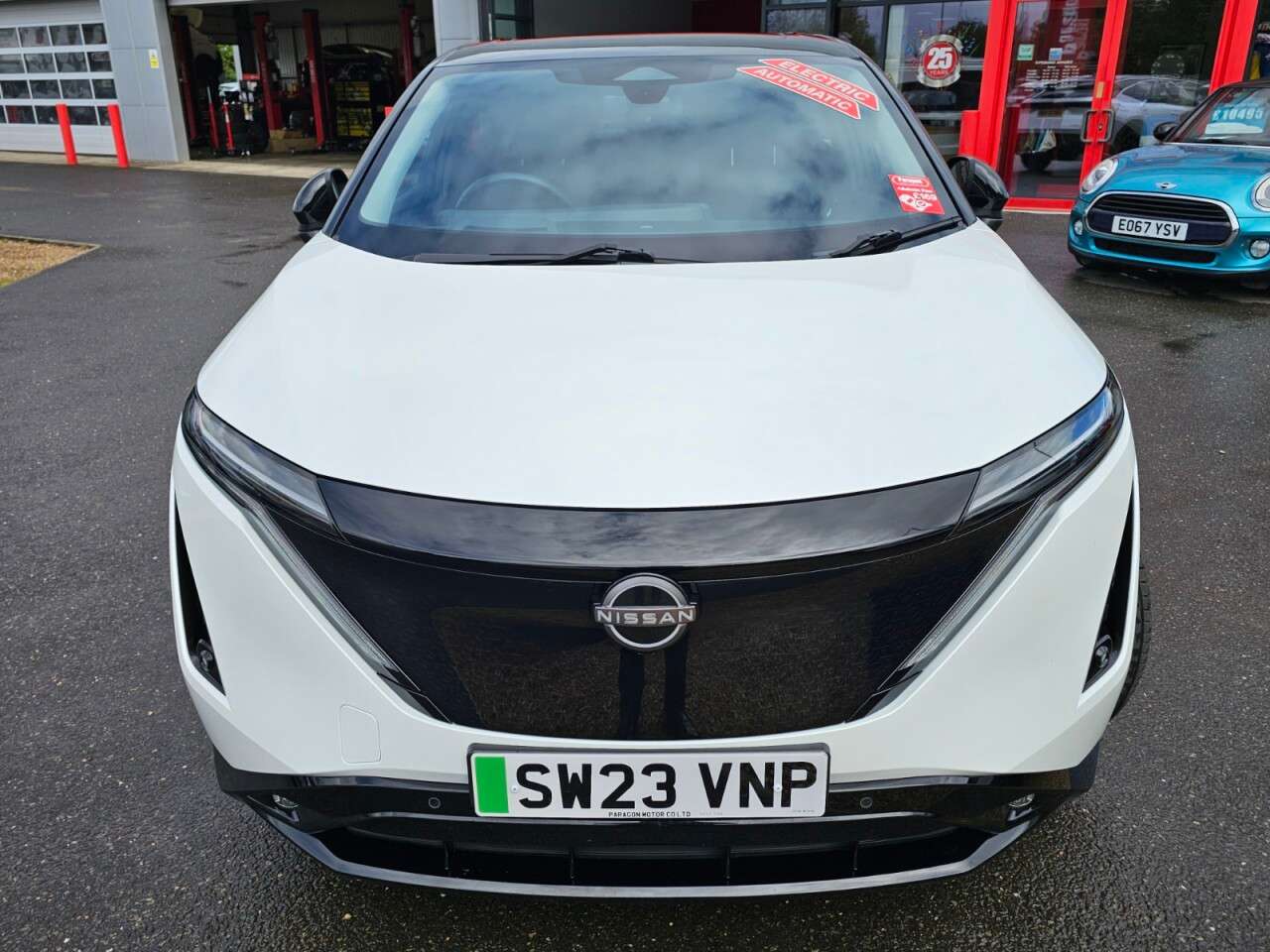 A 2023 NISSAN ARIYA 63kWh Evolve SUV 5dr Electric Auto 7.4kW Charger (217 ps) A 2023 NISSAN ARIYA 63kWh Evolve SUV 5dr Electric Auto 7.4kW Charger (217 ps)