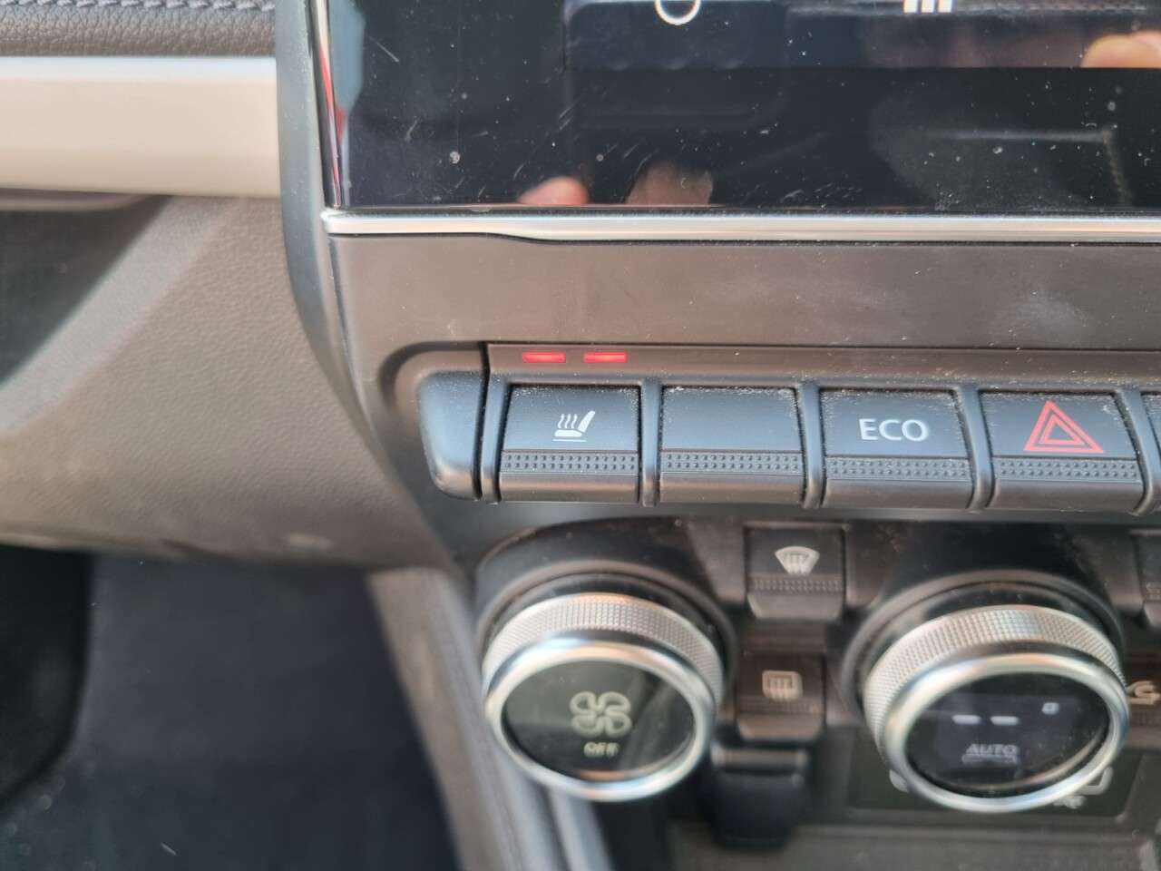 A 2022 RENAULT ZOE R135 EV50 52kWh GT Edition Hatchback 5dr Electric Auto (Rapid Charge) (134 A 2022 RENAULT ZOE R135 EV50 52kWh GT Edition Hatchback 5dr Electric Auto (Rapid Charge) (134