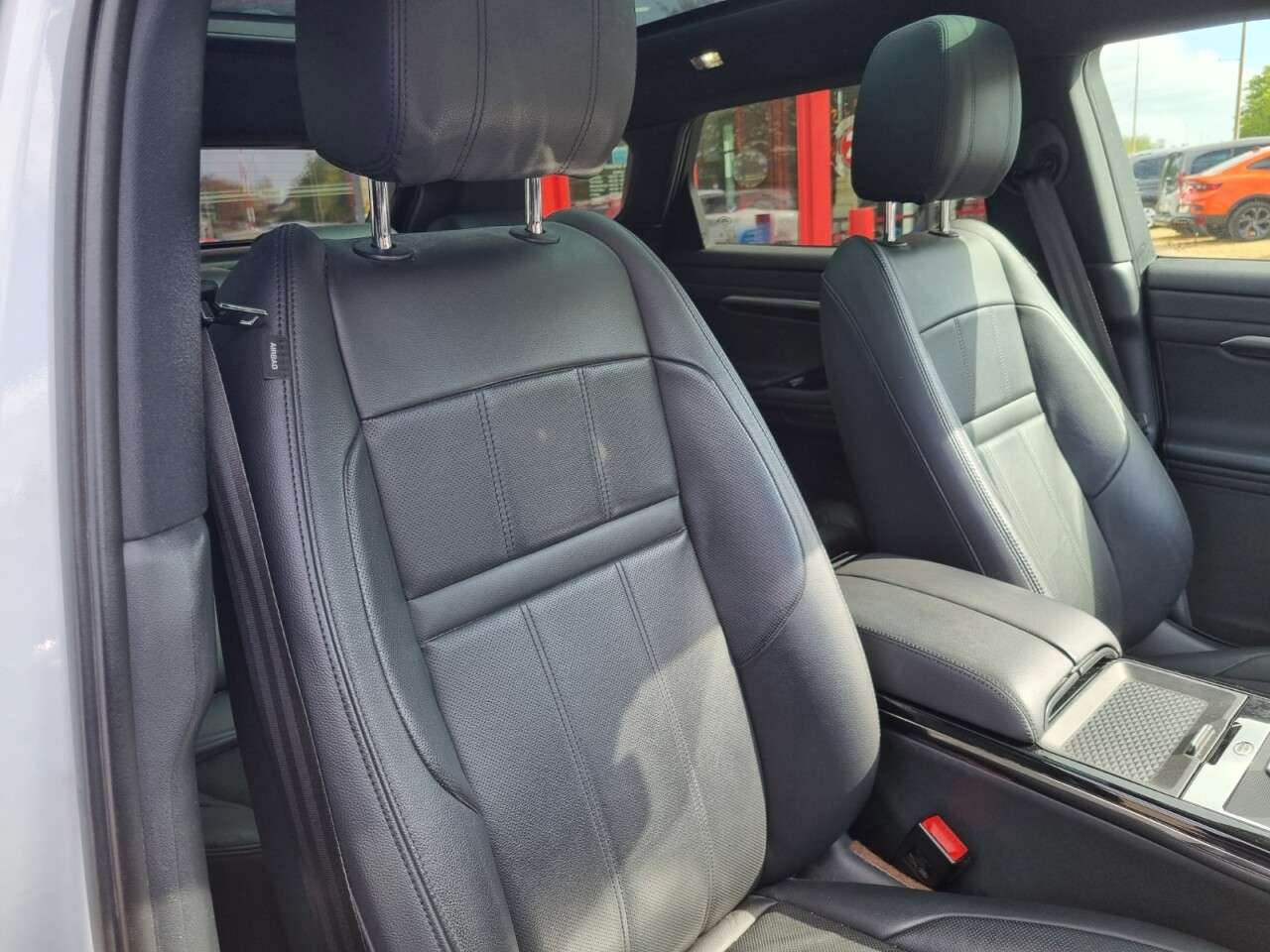 2019 LAND ROVER RANGE ROVER EVOQUE 2019 LAND ROVER RANGE ROVER EVOQUE