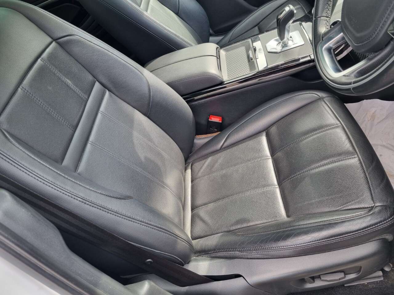 2019 LAND ROVER RANGE ROVER EVOQUE 2019 LAND ROVER RANGE ROVER EVOQUE