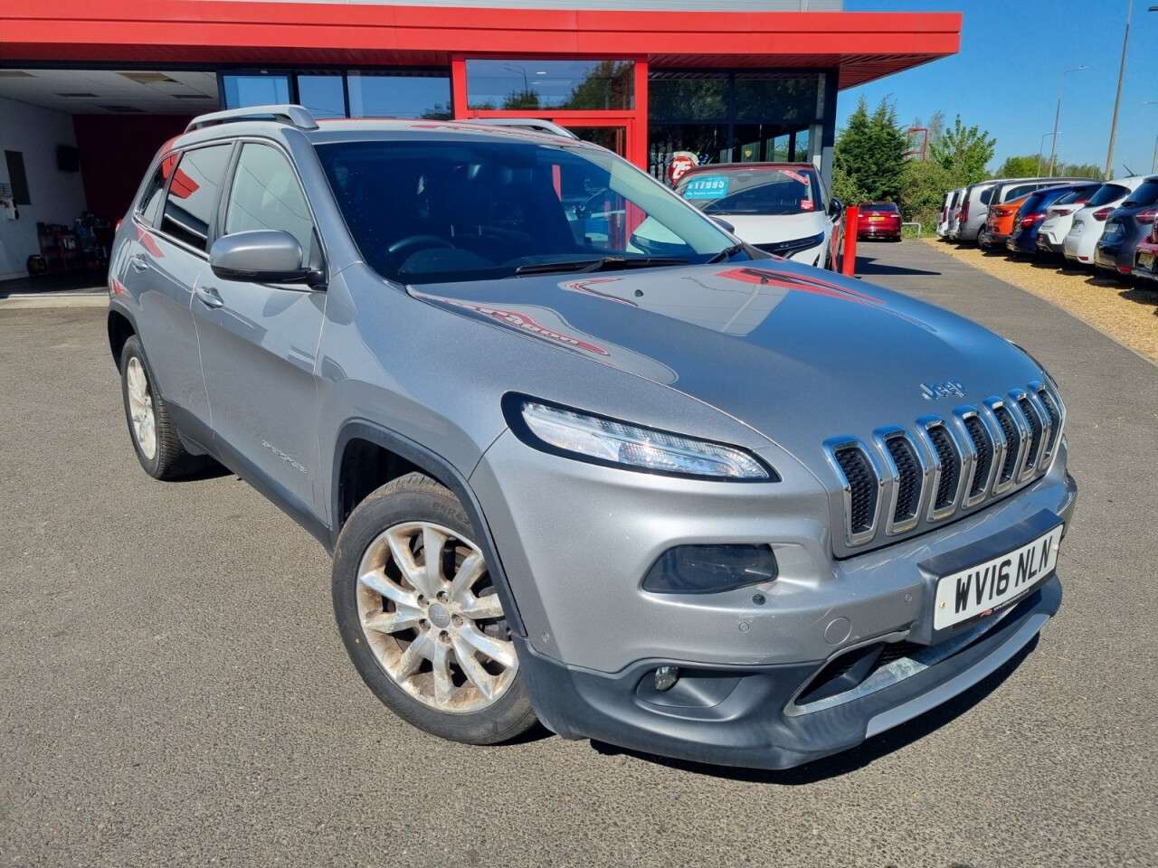 A 2016 JEEP CHEROKEE 2.0 MultiJetII Limited SUV 5dr Diesel Manual Euro 6 (s/s) (140 ps) A 2016 JEEP CHEROKEE 2.0 MultiJetII Limited SUV 5dr Diesel Manual Euro 6 (s/s) (140 ps)