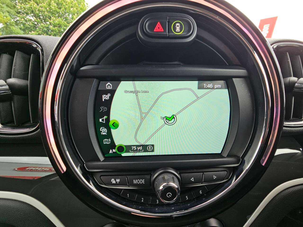 A 2017 MINI COUNTRYMAN 1.5 7.6kWh Cooper SE SUV 5dr Petrol Plug-in Hybrid Auto ALL4 Euro 6 (s/s) ( A 2017 MINI COUNTRYMAN 1.5 7.6kWh Cooper SE SUV 5dr Petrol Plug-in Hybrid Auto ALL4 Euro 6 (s/s) (