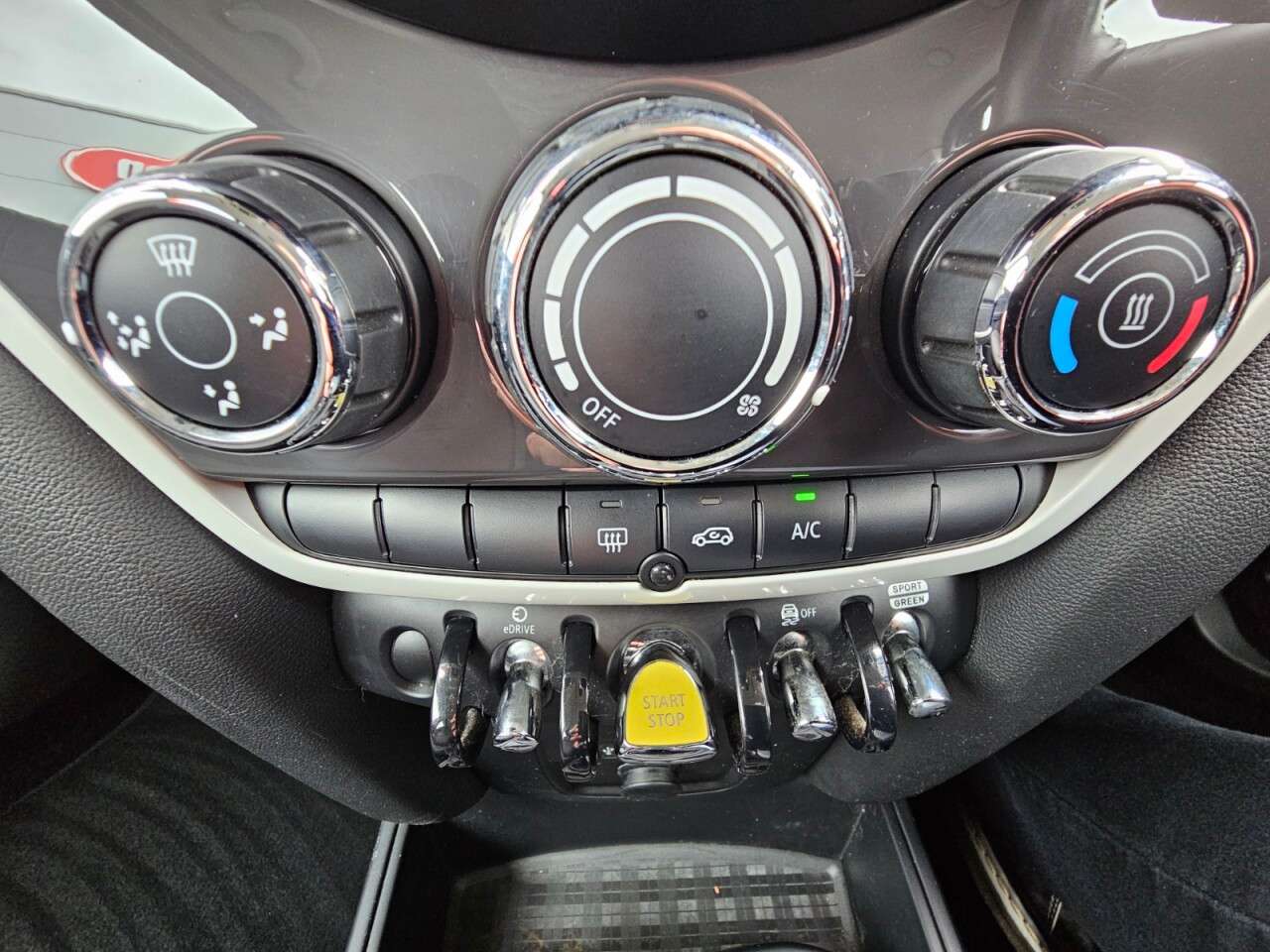 2017 MINI COUNTRYMAN 2017 MINI COUNTRYMAN