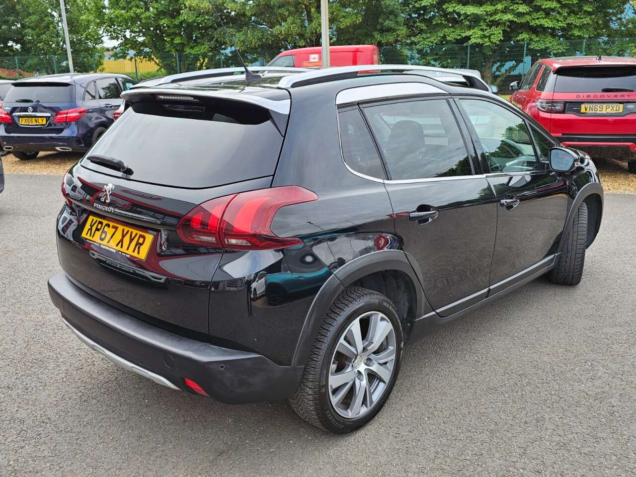2017 PEUGEOT 2008 2017 PEUGEOT 2008