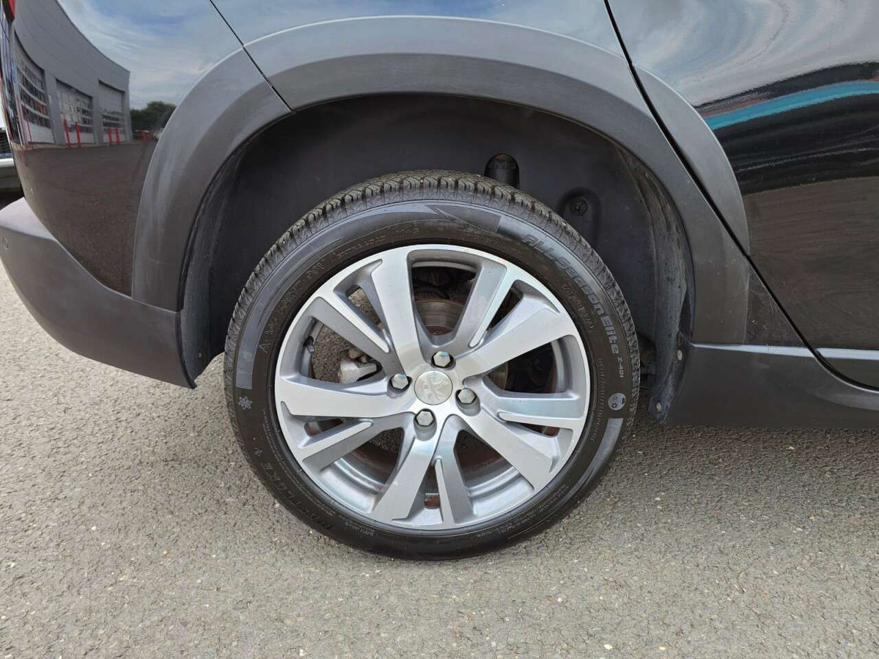 2017 PEUGEOT 2008 2017 PEUGEOT 2008