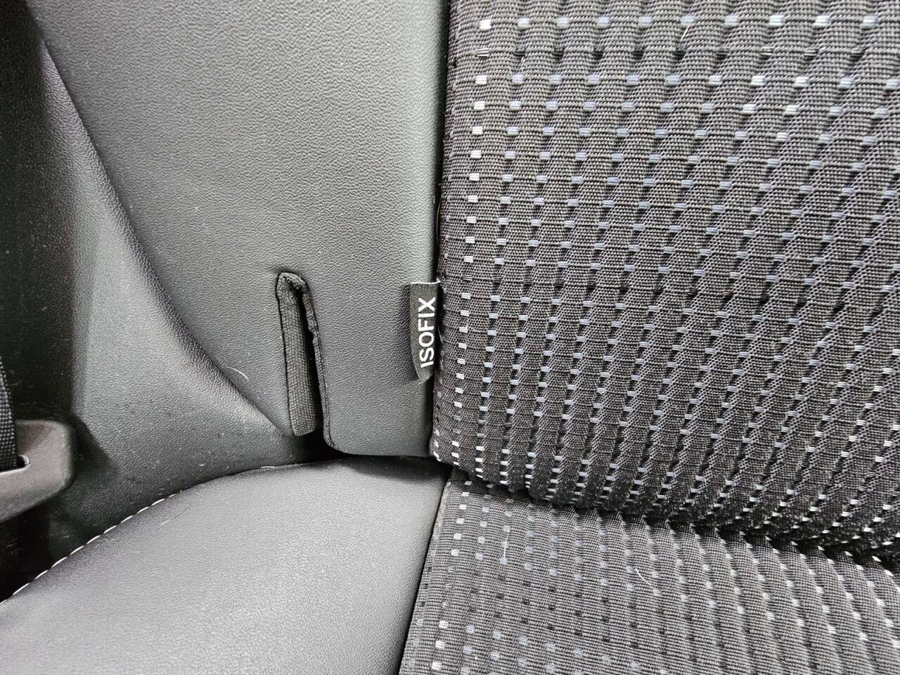 2017 PEUGEOT 2008 2017 PEUGEOT 2008