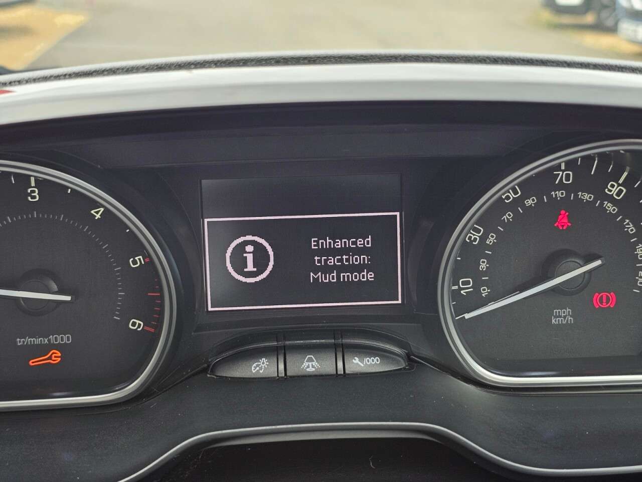 2017 PEUGEOT 2008 2017 PEUGEOT 2008