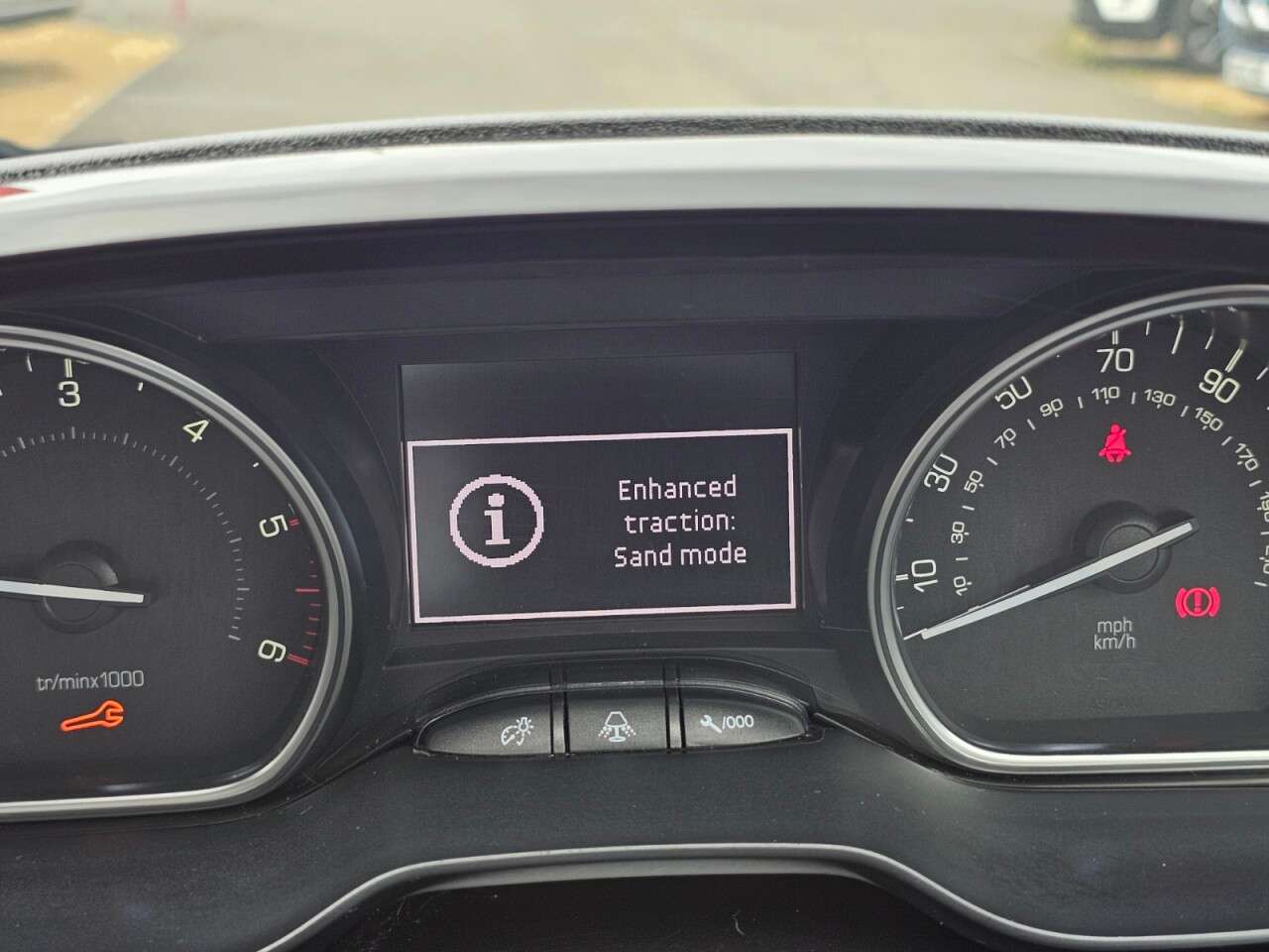 2017 PEUGEOT 2008 2017 PEUGEOT 2008
