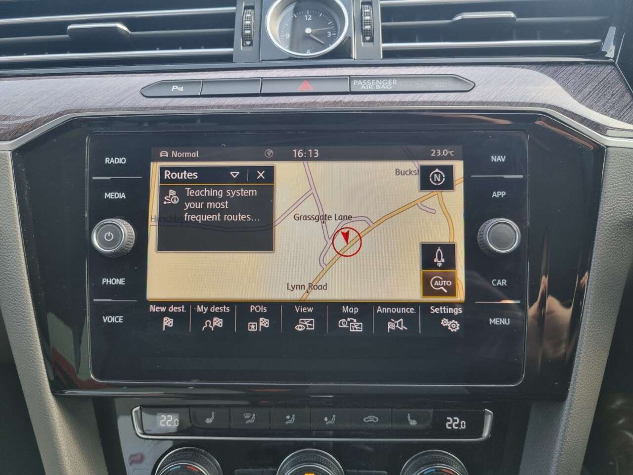 A 2019 VOLKSWAGEN ARTEON 1.5 TSI EVO Elegance Fastback 5dr Petrol DSG Euro 6 (s/s) (150 ps) A 2019 VOLKSWAGEN ARTEON 1.5 TSI EVO Elegance Fastback 5dr Petrol DSG Euro 6 (s/s) (150 ps)