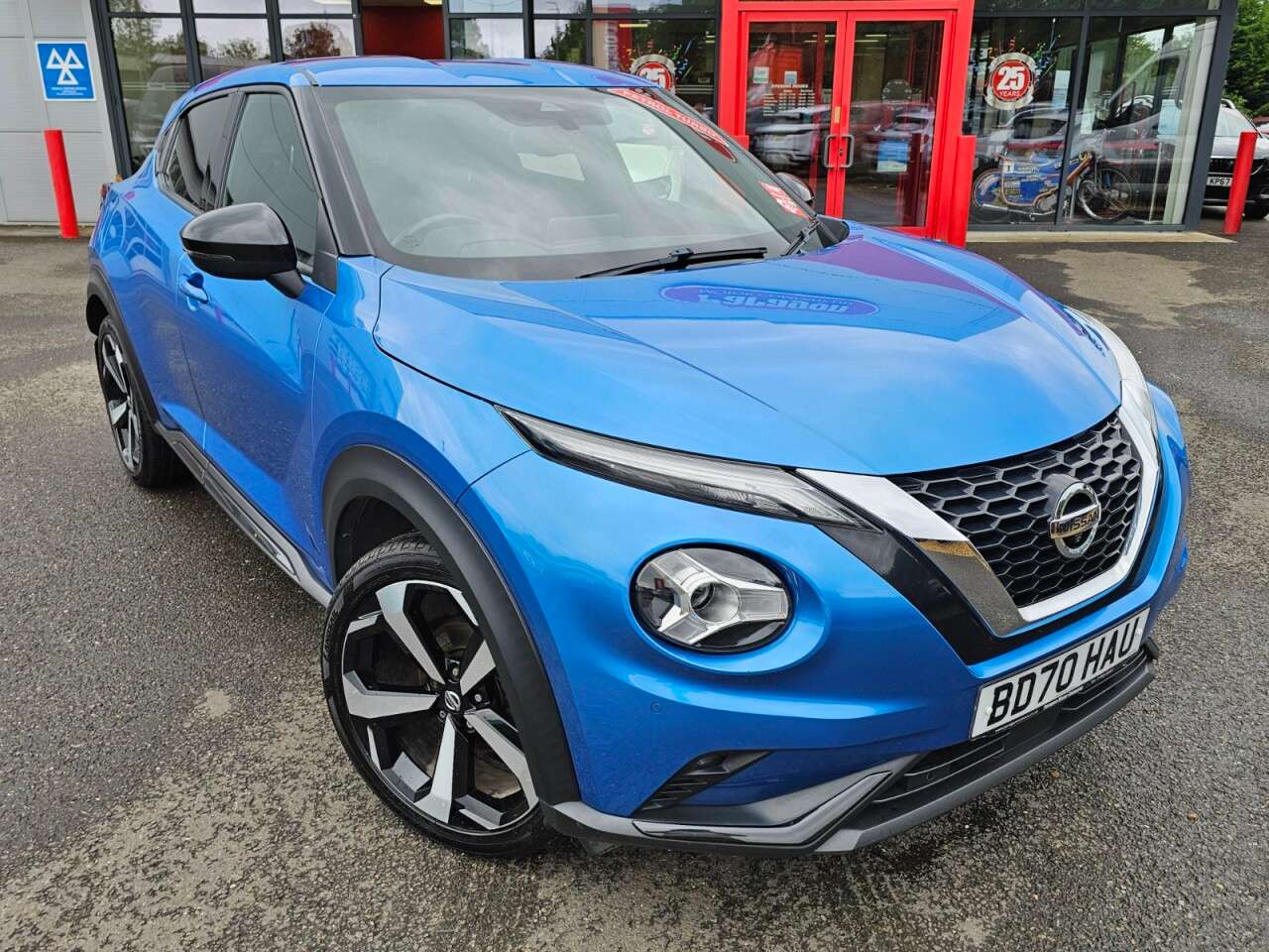 A 2020 NISSAN JUKE 1.0 DIG-T Tekna SUV 5dr Petrol Manual Euro 6 (s/s) (114 ps) A 2020 NISSAN JUKE 1.0 DIG-T Tekna SUV 5dr Petrol Manual Euro 6 (s/s) (114 ps)