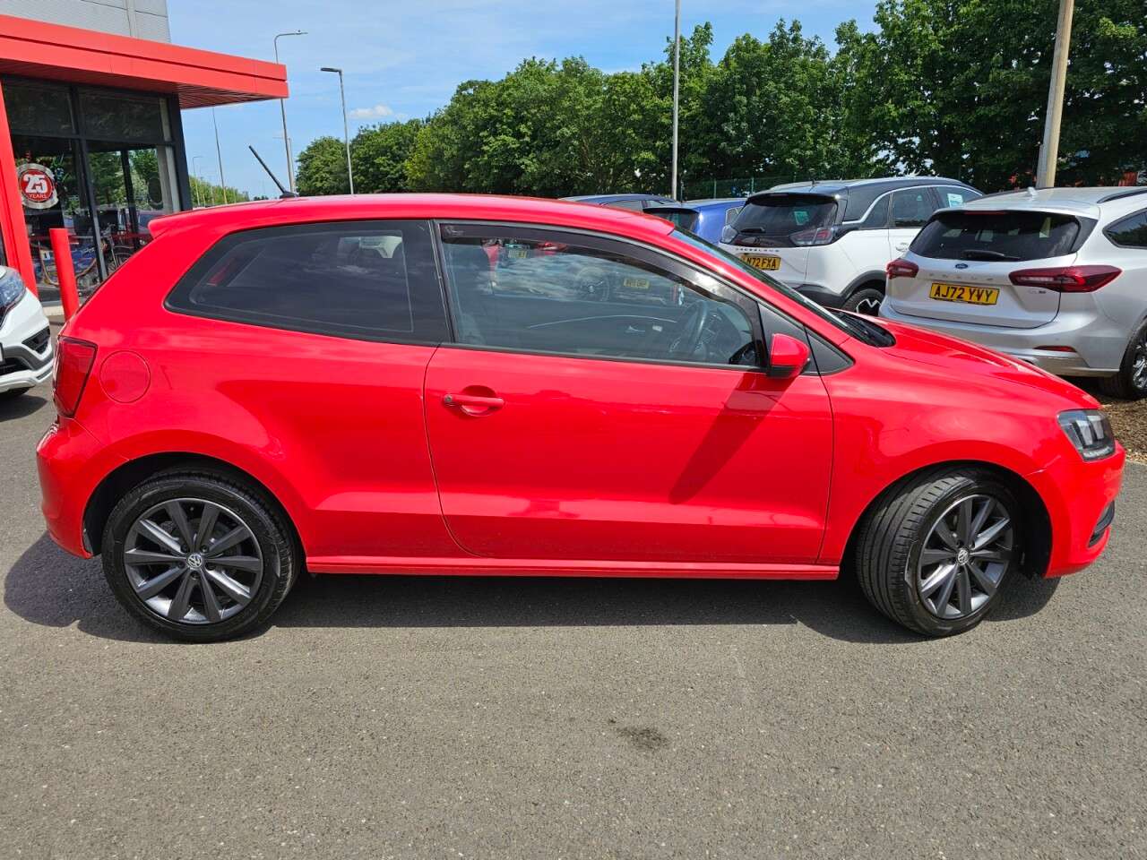 2015 VOLKSWAGEN POLO 2015 VOLKSWAGEN POLO