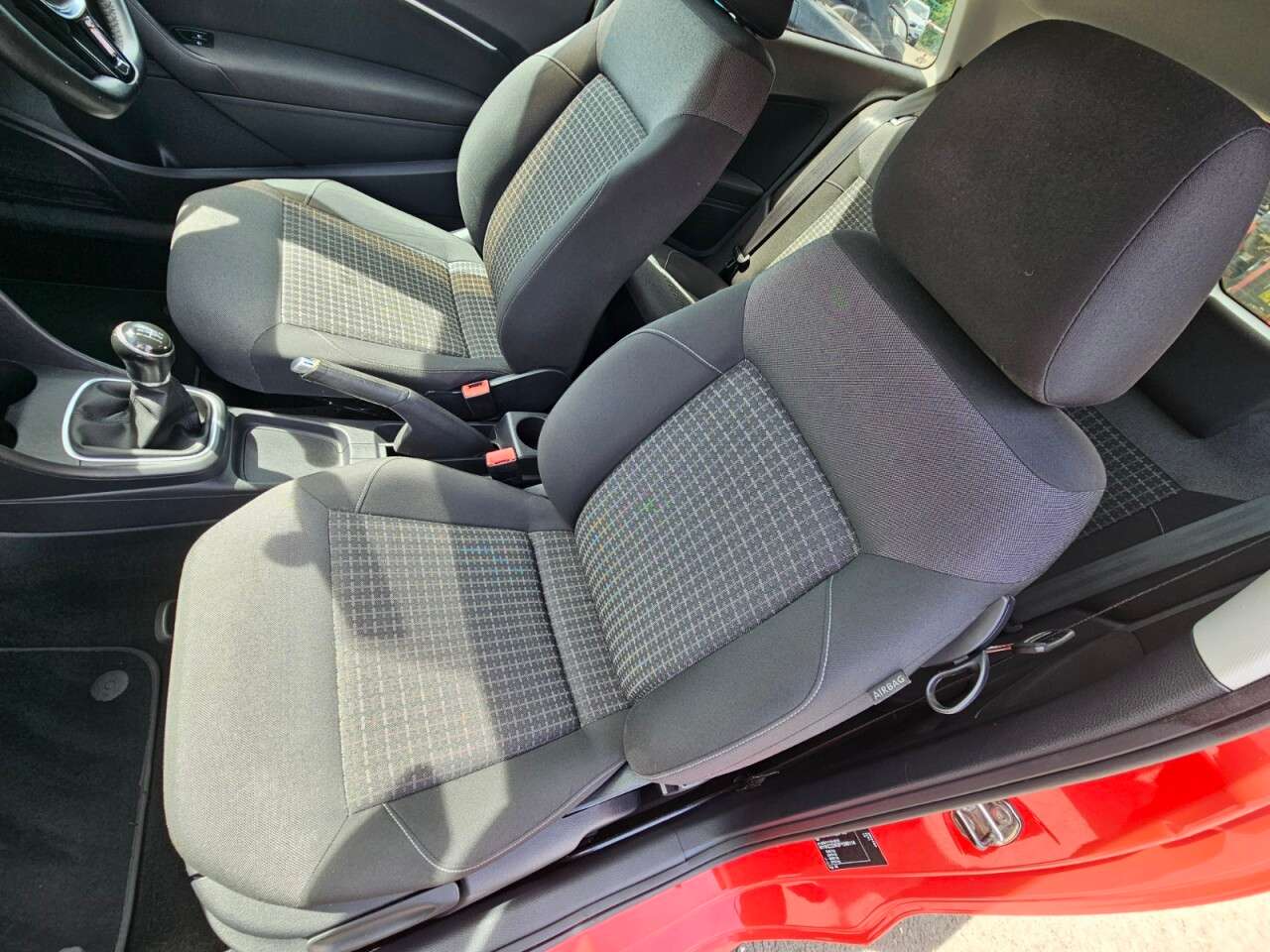 2015 VOLKSWAGEN POLO 2015 VOLKSWAGEN POLO