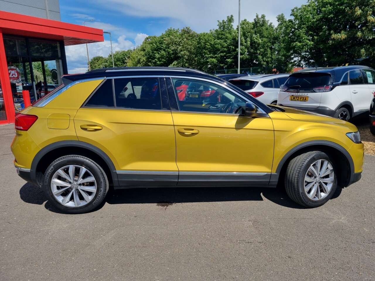 2018 VOLKSWAGEN T-ROC 2018 VOLKSWAGEN T-ROC